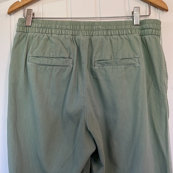 Gap Easy Pant pull On crop Size Medium - Picture 5 of 9